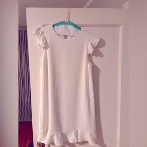 Darling white size M ruffle sleeve dress for spring occasions!